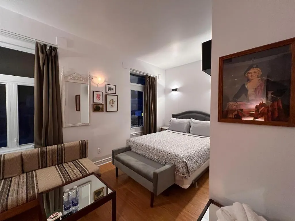 Hotel Le Coach 蒙特利尔 0*,  加拿大